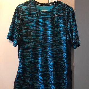 Nike dri-fit work out top